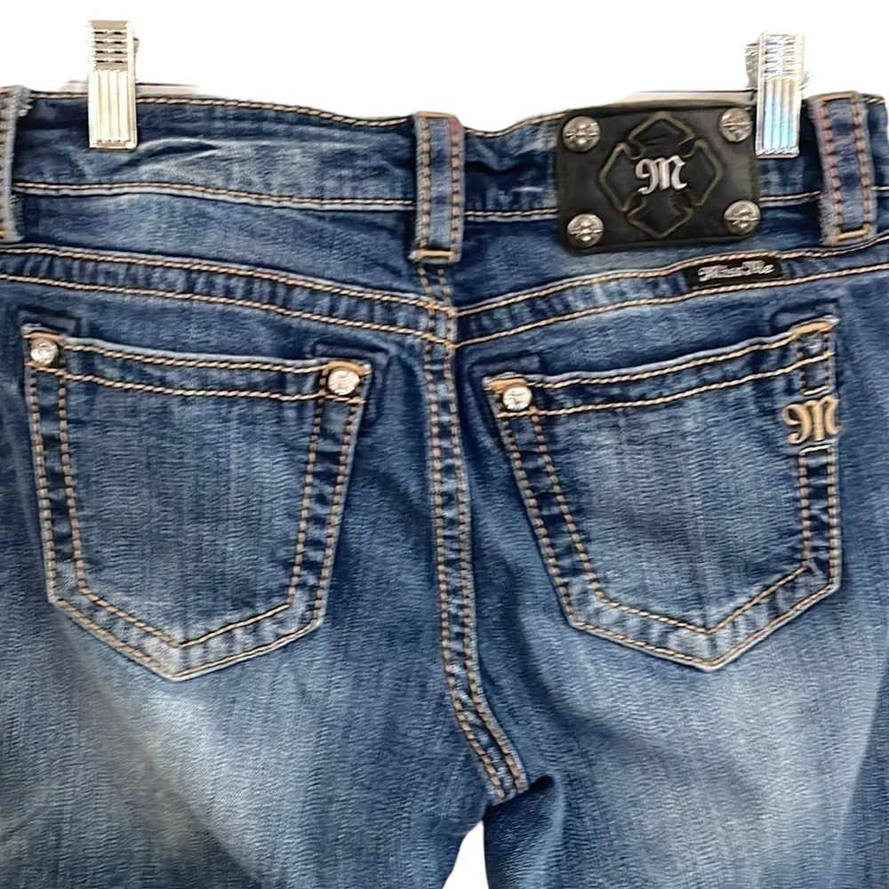 Miss Me Boyfriend Cuffed Capri Rhinestone Stud Jeans SZ 26